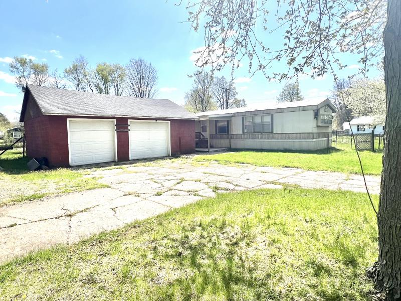 Listing Photo for 795 S Ray Quincy Road
