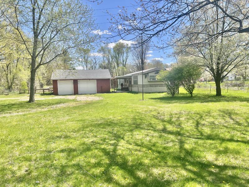Listing Photo for 795 S Ray Quincy Road