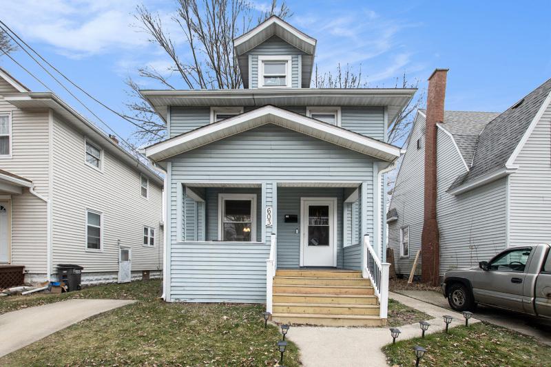 Listing Photo for 603 Sixth Street