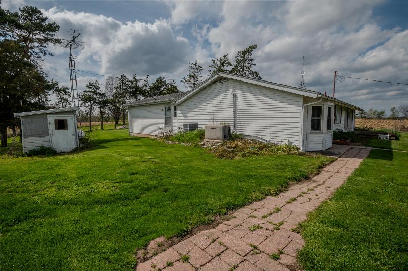Listing Photo for 10610 N Adrian Highway