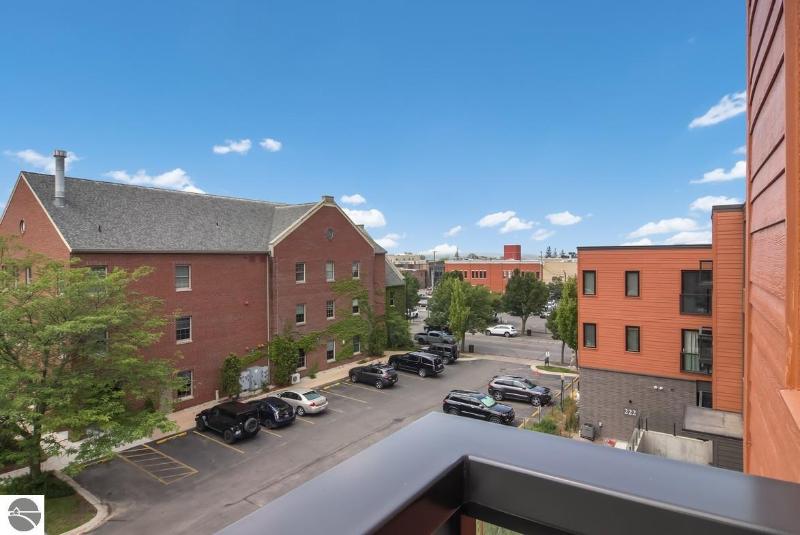 Listing Photo for 224 E State Street 313