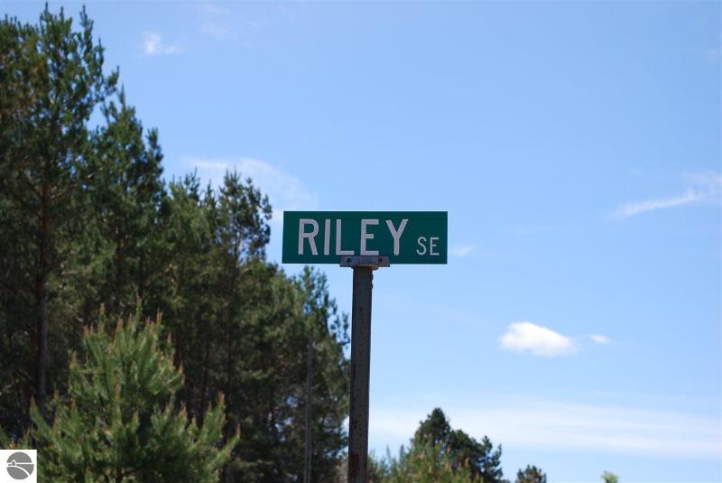 Listing Photo for PARCEL #2 & #5 Se Riley Road