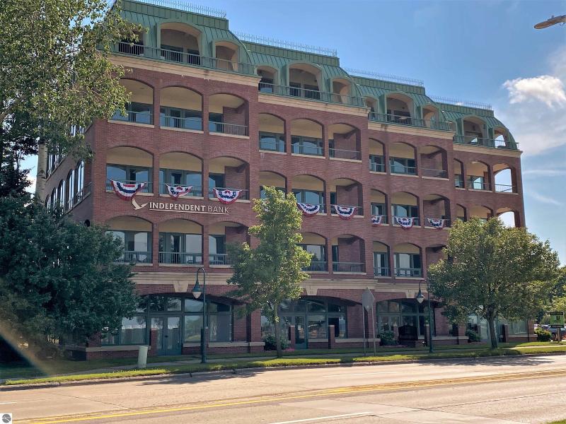 Listing Photo for 333 W Grandview Parkway 3C-STE 201
