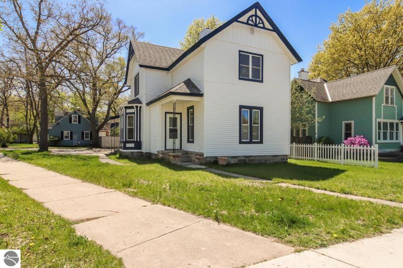 Listing Photo for 624 E State Street