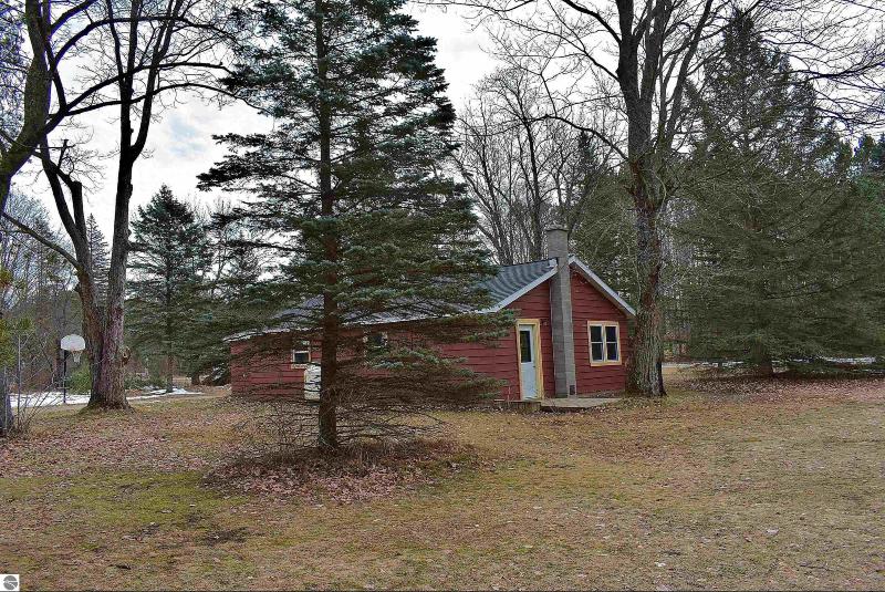 Listing Photo for 10414 N Hodenpyle Dam Road