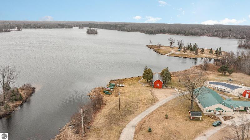 Listing Photo for 3120 Lake Of The Pines Drive