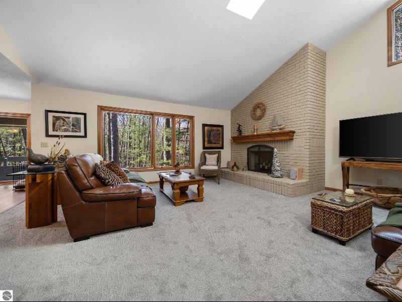 Listing Photo for 6309 Summit Court