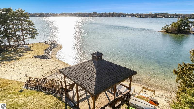 Listing Photo for 5184 Silver Shores Lane