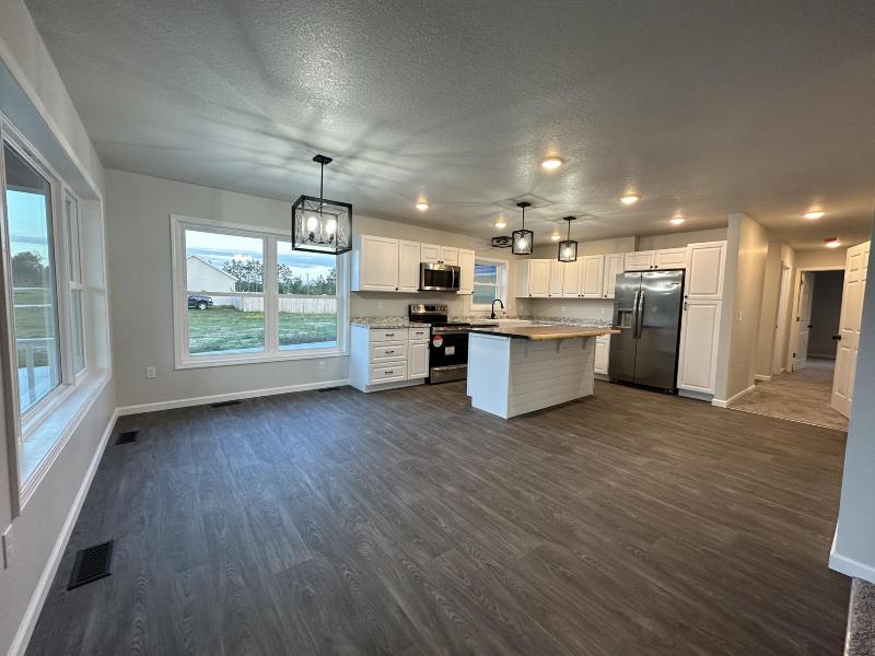 Listing Photo for 4471 Ravens Way