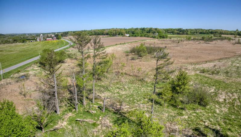Photo -60 - 77+/- ACRES County Road W Union Center, WI 53962