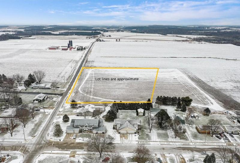 LT0 Canal Road Marshall, WI 53559
