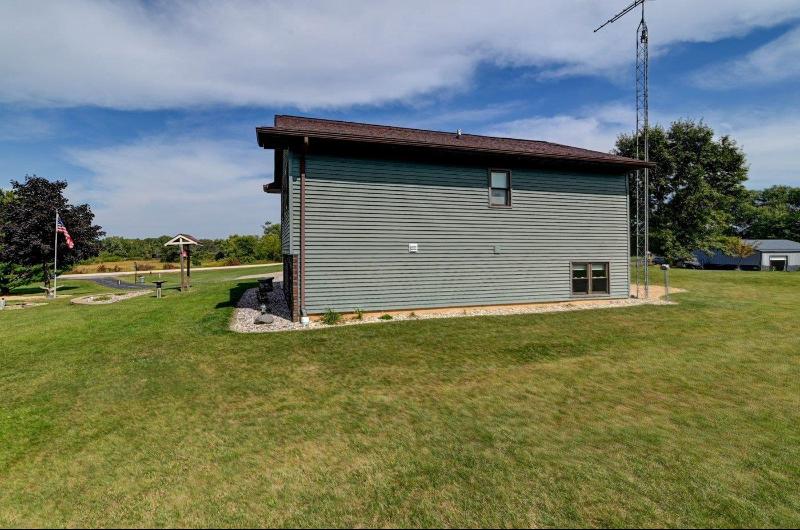 Photo -28 - W11999 County Road D Columbus, WI 53925