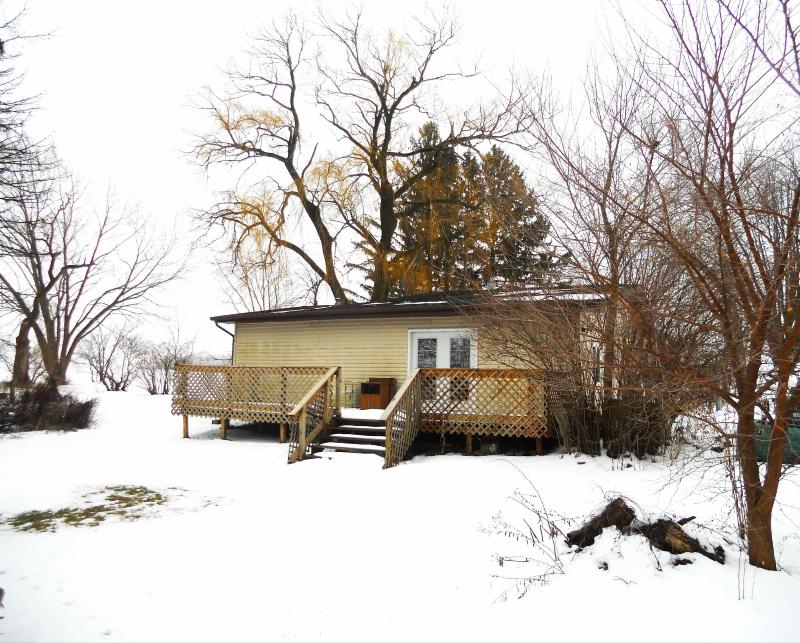 5219 S County Road H Orfordville, WI 53576-9732
