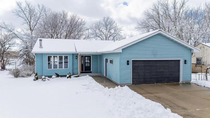 2997 Smith Lake Road West Bend, WI 53090-8638