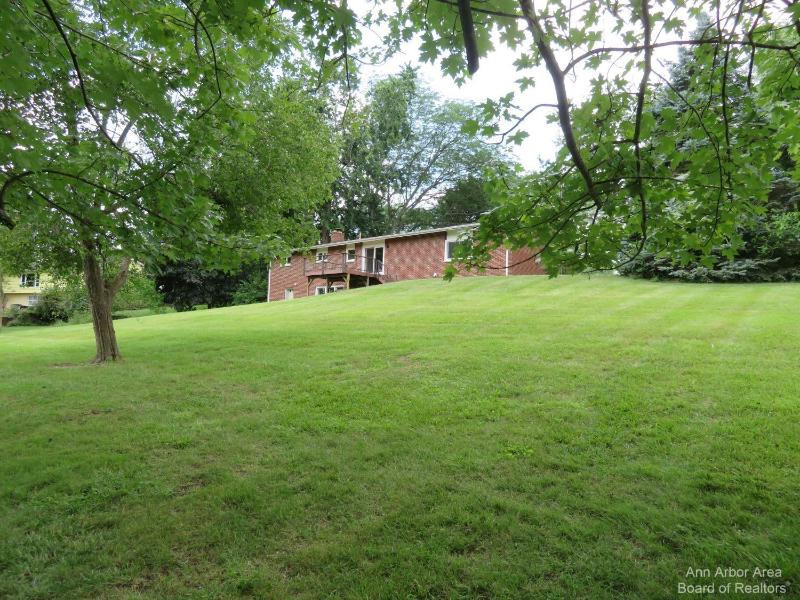 Listing Photo for 9431 Tonneberger Drive