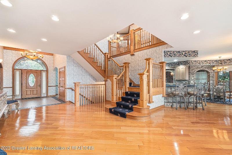Listing Photo for 645 S Shore Drive