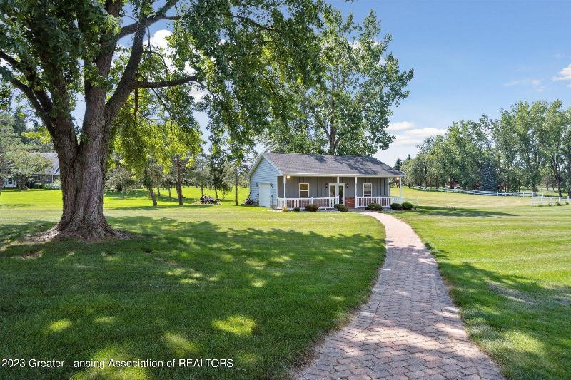 Listing Photo for 551 Rolling Meadows Drive