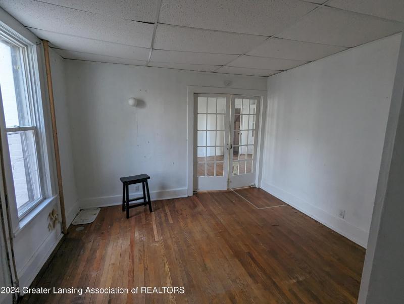 Listing Photo for 924 N Capitol Avenue 1