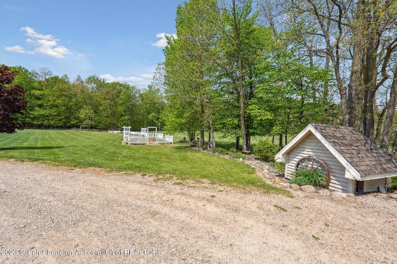 Listing Photo for 1445 W Garfield Road Road