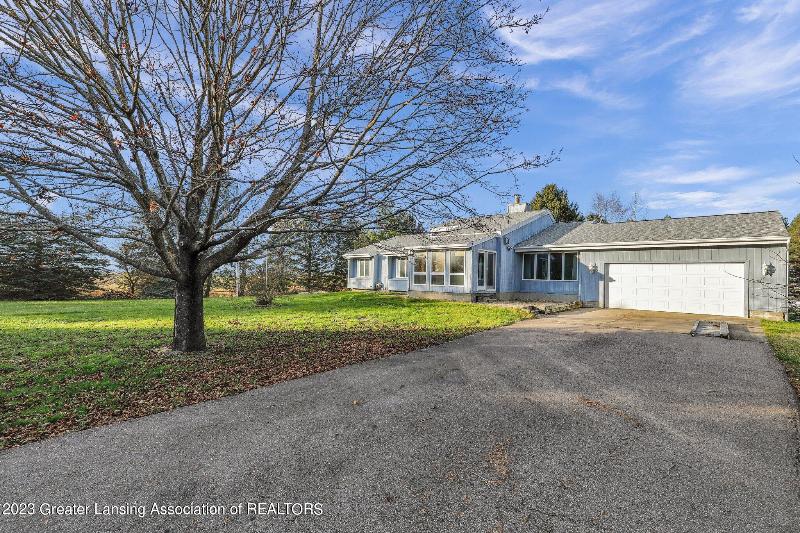 Listing Photo for 8607 Island Highway