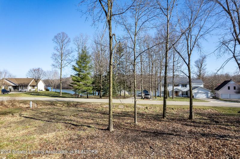 Listing Photo for 166 Lakeside Drive