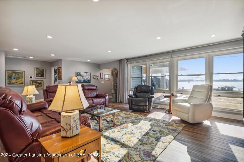 Listing Photo for 604 N Shore Drive