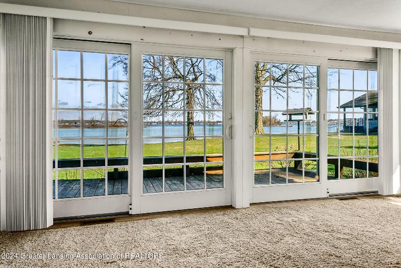Listing Photo for 2400 S Shore Drive