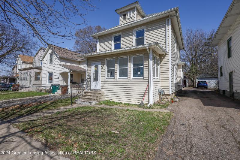 Listing Photo for 914 W Hillsdale Street