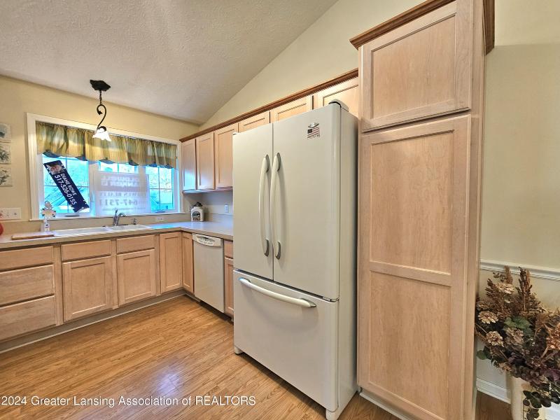 Listing Photo for 951 Cherrywood Circle 36