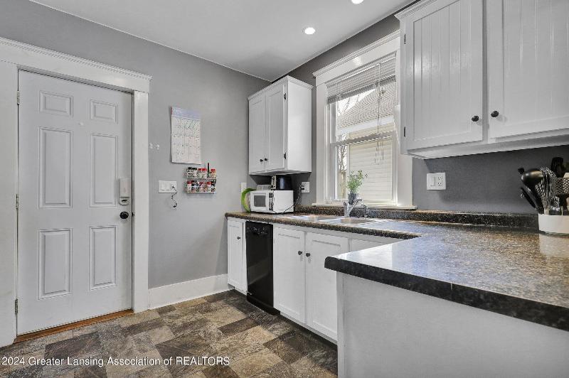 Listing Photo for 1706 New York Avenue