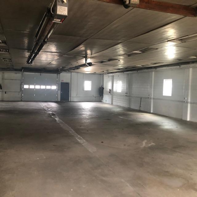 Listing Photo for 821 W Conway Road RETAIL (UNIT 1)/ GARAGE (UNIT 2)
