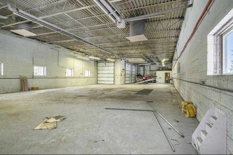 Listing Photo for 821 W Conway Road RETAIL & GARAGES / UNITS 1-4