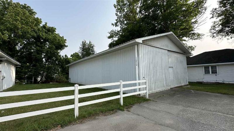Listing Photo for 12890 Us 31 N Highway