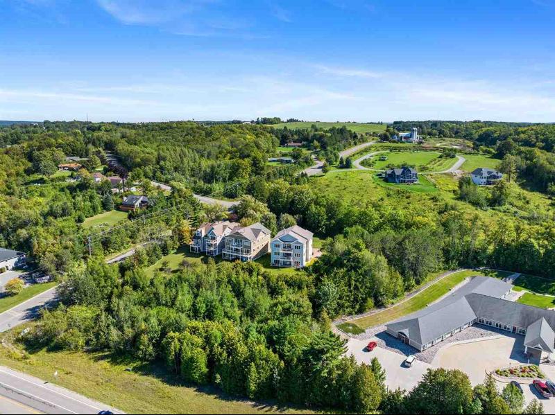 Listing Photo for 824 Resort Pike Road 1