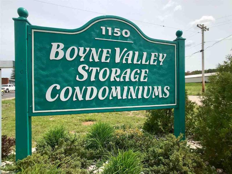Listing Photo for 00156 Boyne Valley Storage Drive UNIT 95