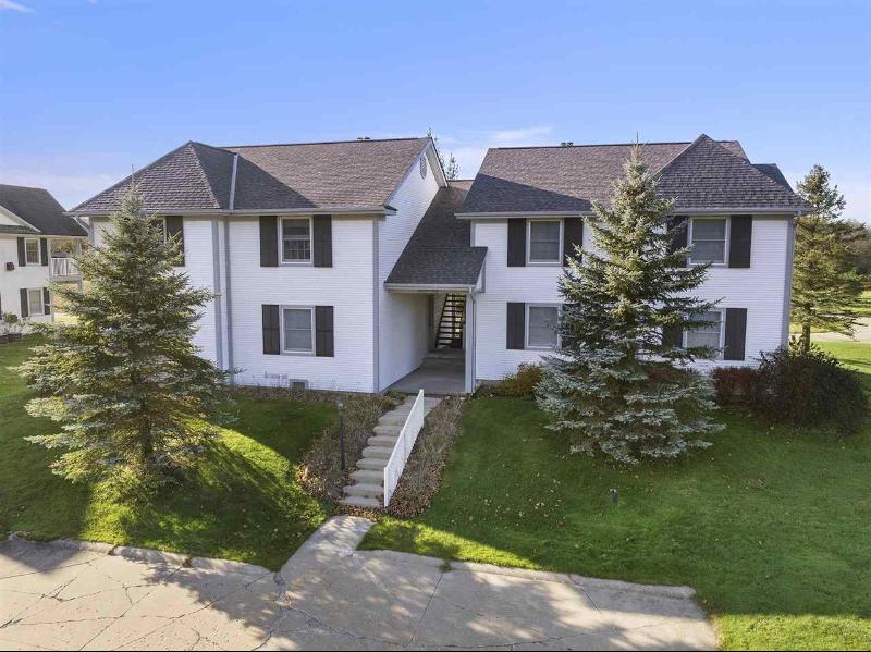 Listing Photo for 3864 Parkside Way C-7