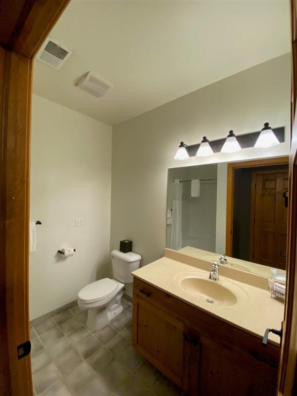 Listing Photo for 00670 Beech Drive UNIT 9A DOOR 809 9A