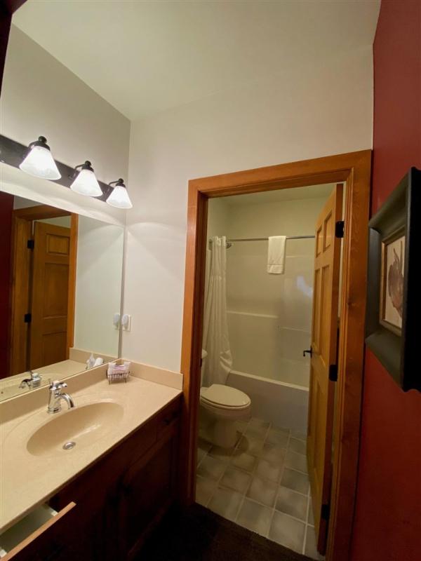 Listing Photo for 00670 Beech Drive UNIT 9A DOOR 809 9A