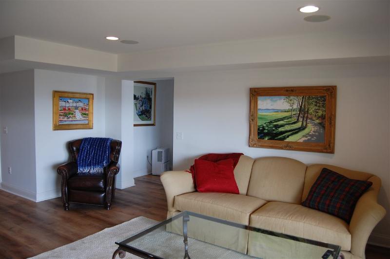 Listing Photo for 1210 Aspen Way 12