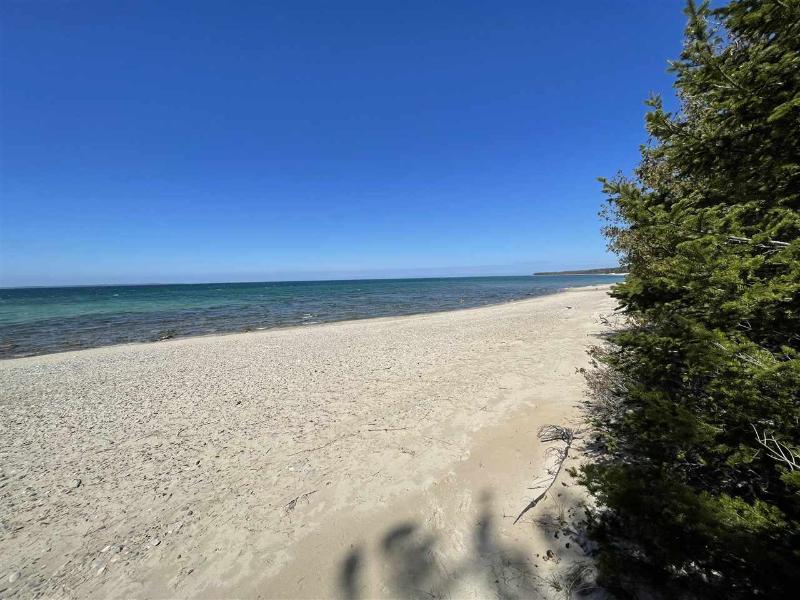 Listing Photo for 08793 Simmons Bluff