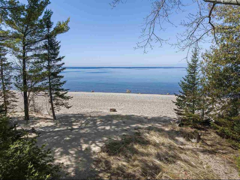 Listing Photo for 08793 Simmons Bluff