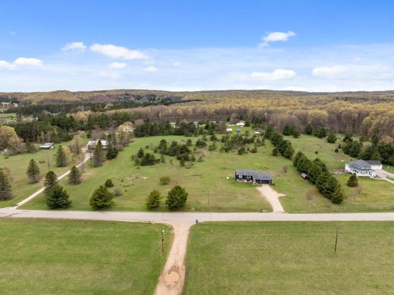 Listing Photo for 4796 Lightfoot Road