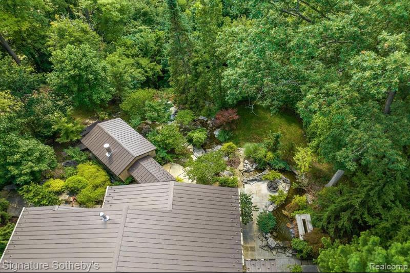 Listing Photo for 7357 Lindenmere Drive
