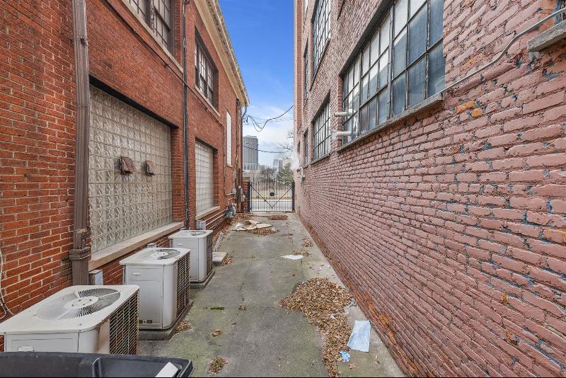 Listing Photo for 1201 Bagley Street