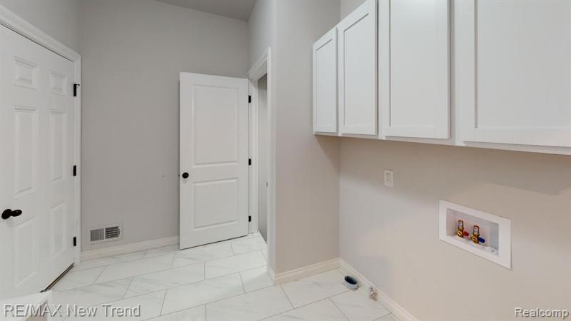 Listing Photo for 3166 Roma Court