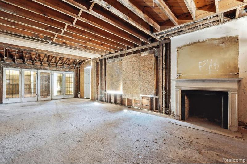 Listing Photo for 2044 Chicago Boulevard