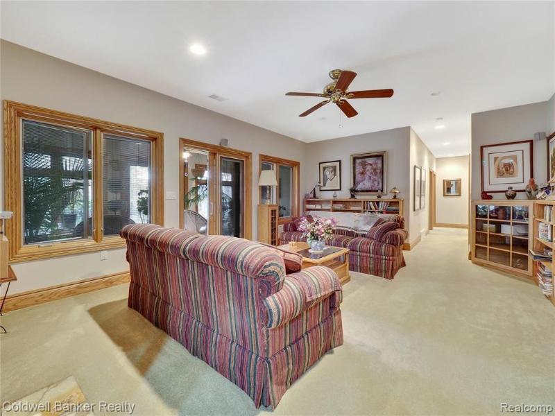 Listing Photo for 9375 E Sunset Drive
