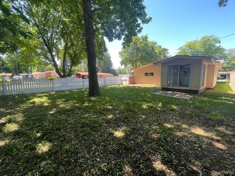 Listing Photo for 3501 Pingree Avenue