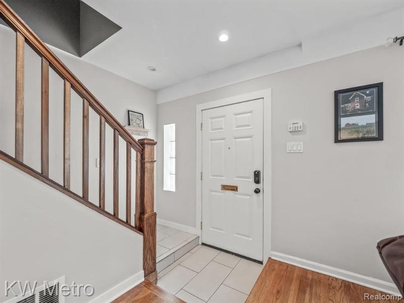 Listing Photo for 114 N Connecticut Avenue