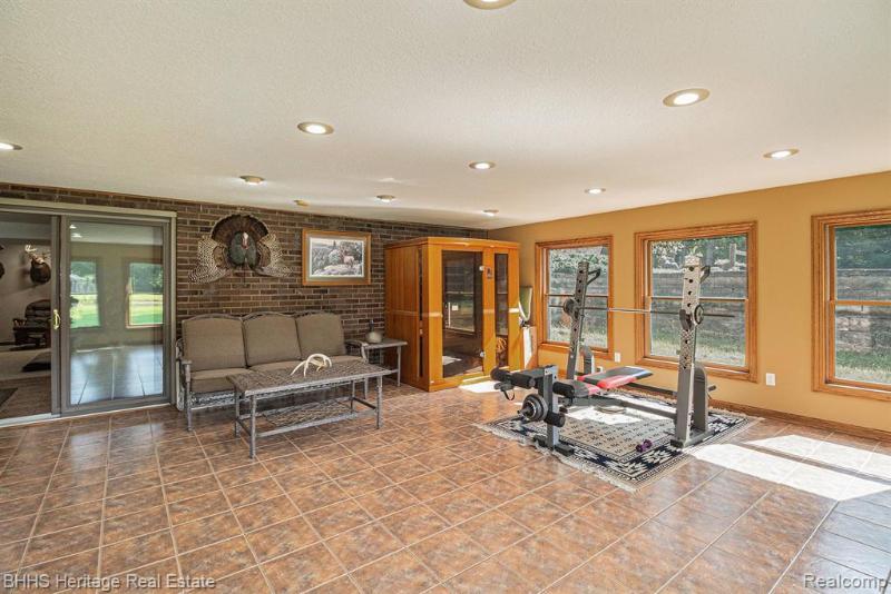 Listing Photo for 10133 W Allen Road